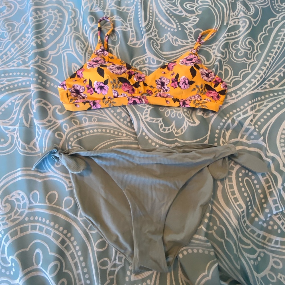 Walmart Bikini- L